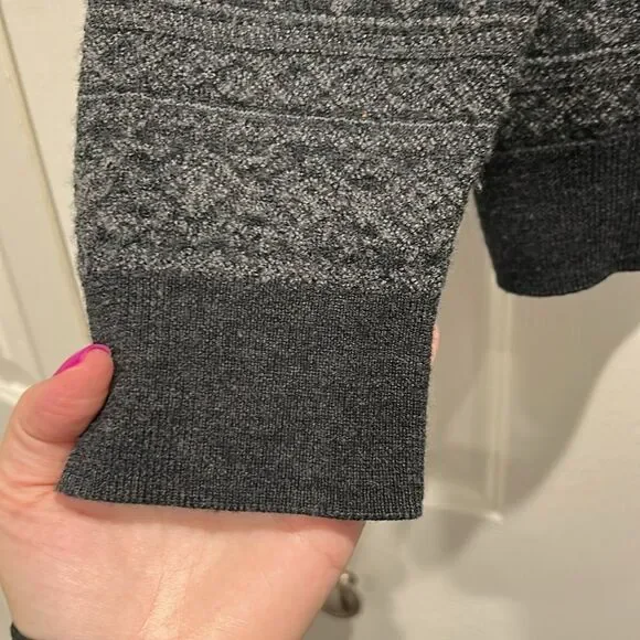 Polo Ralph Lauren Gray Wool Sweater, Size Large - Picture 4 of 8